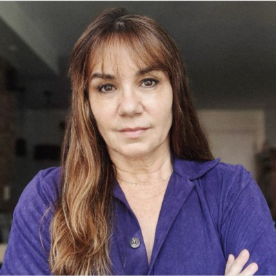 Andrea Simoes