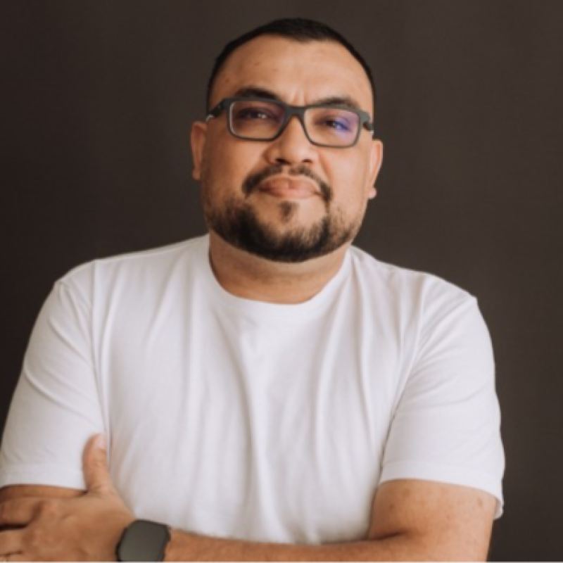 Leo Junio Silva
