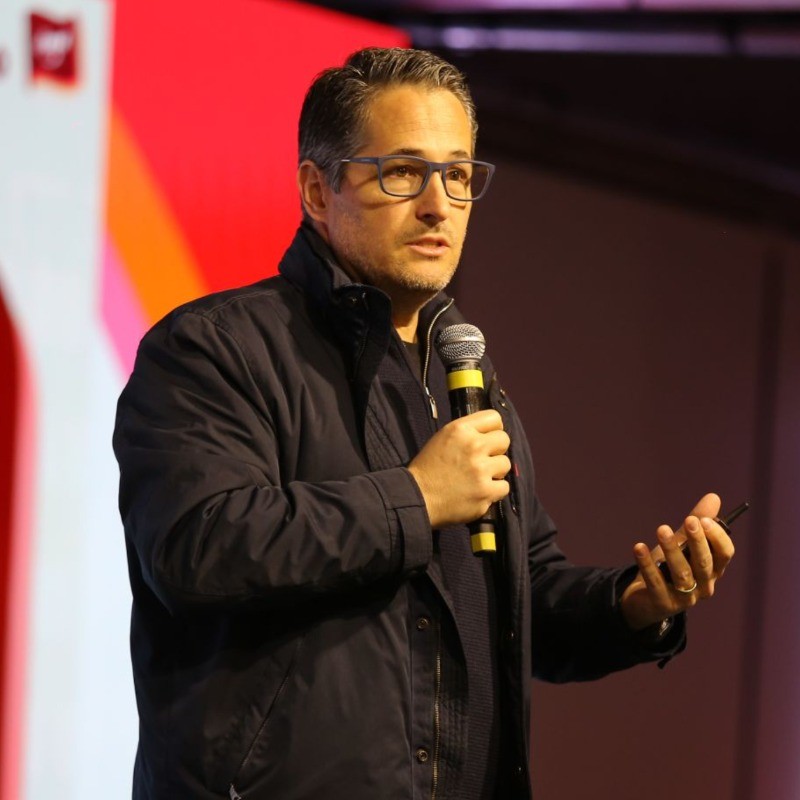 Antonio Mello