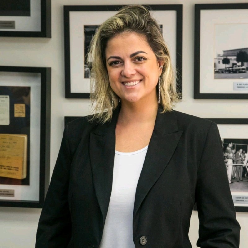 Luciana Silveira Samadello