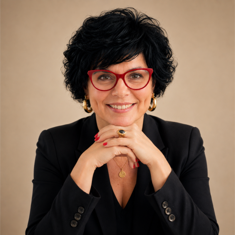 Lígia V. Hernândez